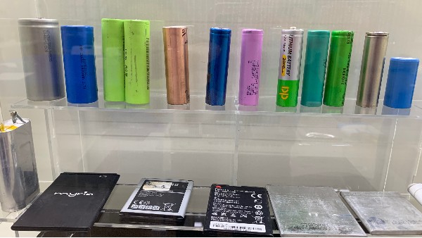 為什麽要進行新能源汽車蜜桃AV一区二区高潮久久精品回收?